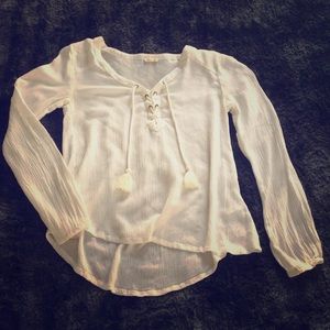 White Hollister top